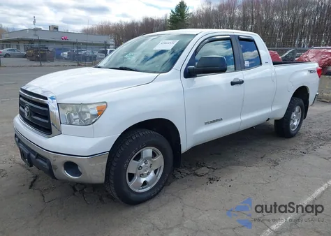 2013 Toyota Tundra Double Cab Sr5 from USA, damaged, VIN 5TFUM5F17DX045310